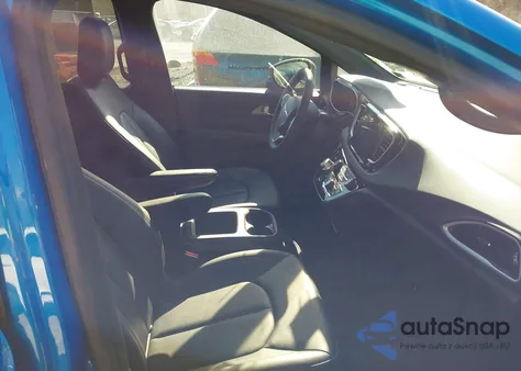 2026 Chrysler Pacifica Select из США, поврежденный, VIN 2C4RC1BGXTR201235